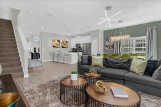 5 Bedroom 4 Bathroom Storey Lake 4823 DS - 8