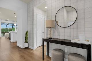 5 Bedrooms 4.5 Bathrooms Solterra 7565 OS - 1