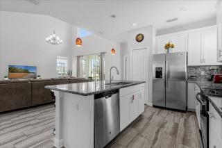 5 Bedroom 5 Bathroom Storey Lake 4735KC - 3