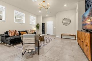 5 Bedroom 5.5 Bathroom Windsor Island 1880 SD - 8