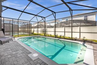 5 Bedroom 5.5 Bathroom Windsor Island 3336 LW - 4