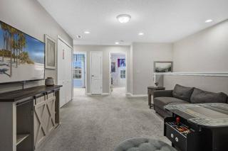 5 Bedroom4.5 Bathroom Windsor Westside 2444 DS - 2