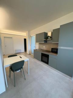 Beverara Home Trilocale ristrutturato zona navile - 5