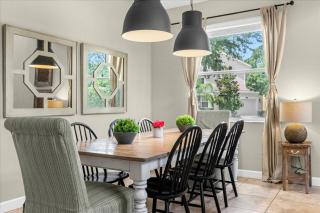 5 Bedrooms 5 Bathrooms Paradise Palms 2989BP - 5