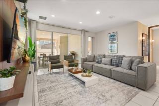 5 BD 5.5 BA Solara Resort 9026 PC - 8