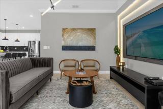 6 Bedroom 5 Bathroom Storey Lake 4371 RS - 9