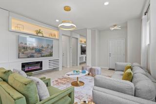 5 Bedrooms5.5 BathroomsWindsor Island 1906 SD - 9