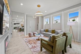 5 Bedrooms5.5 BathroomsWindsor Island 1906 SD - 8