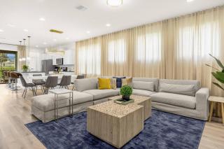 5 Bedrooms5.5 BathroomsWindsorWestside 8973 RS - 7