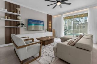 6 Bedrooms 5 Bathrooms Champions Gate 8923 TW - 8