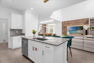 6 Bedrooms 5 Bathrooms Champions Gate 8961PT - 1