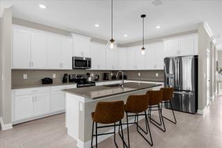 6 Bedrooms 5 Bathrooms Champions Gate 8979 PT - 2