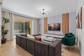 6 Bedrooms 5 Bathrooms Paradise Palms 8870 CP - 9