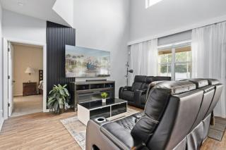 6 Bedrooms 5.5 Bathrooms Veranda Palms 2518 DC - 8