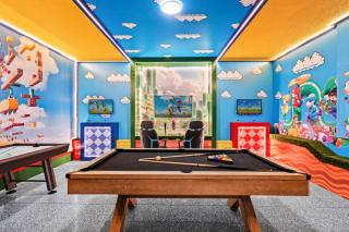 7 Bedrooms 5 Bathrooms Windsor Island 4424 KR - 0