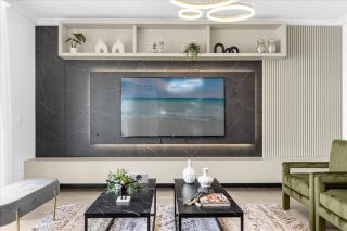 7 Bedrooms 5 Bathrooms Champions Gate 8949 PT - 8