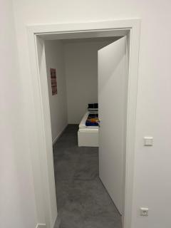 Alzey 5 Personen 2,5 Schlafzimmer Balkon zentrale Lage - 1