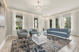 7 Bedrooms 5 Bathrooms Solterra 4196 OD - 4