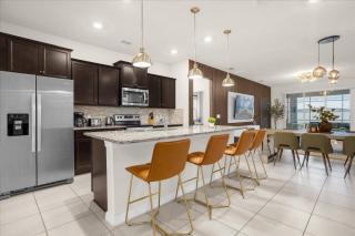 7 Bedrooms5.5 Bathrooms Windsor Island 3433 LW - Davenport - 5