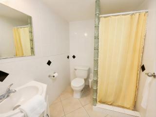 Harbour Breeze Villa Jolly Harbour - 7