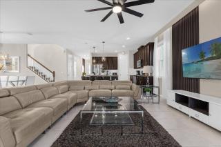 7 Bedrooms 7 Bathrooms Solara 1815 SP - 0