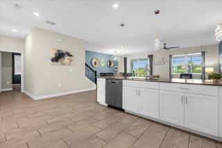 8 Bedrooms 5 Bathrooms Champions Gate 9004 SH - 1