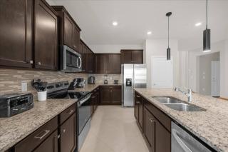 8 BD 6 BA Windsor Cay 16264 SM - 3