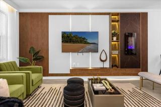 9 Bedroom 5 Bathroom Storey Lake 4276 PW - 8