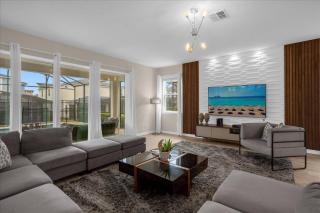 9 Bedrooms 6.5 Bathrooms Solara Resort 9024 SR - 8