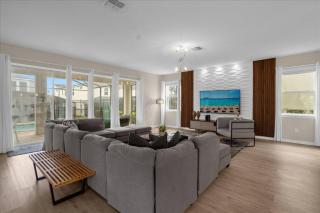 9 Bedrooms 6.5 Bathrooms Solara Resort 9024 SR - 7