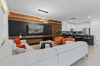 9 Bedroom 5 Bathroom Storey Lake 2905 PS - 0