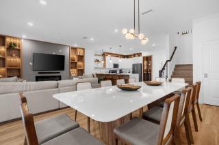 9 Bedrooms 5 Bathrooms Champions Gate 8892 CD - 1