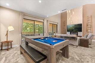 3 Bedrooms 3.5 Bathrooms Magic Village 7477 BD - 1