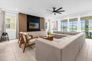 9 Bedrooms 6.5 BathroomsSolara Resort 9113CR - 7