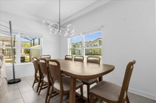 5 Bedroom 4 Bathroom Storey Lake 2601 SS - 7