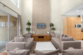 3 Bedrooms 3.5 Bathrooms Magic Village 3155PL - 8