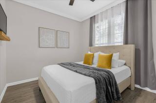 3 BD 3 BA Windsor Palms 2357 SP - 3