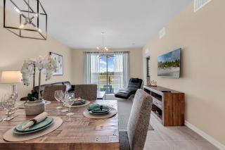 2 Bedrooms 2 Bathrooms Storey Lake 4731-304 CT - 4