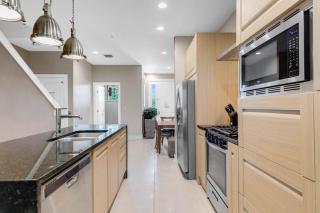 3 BD 3 BA Magic Village Yards 7669 RD - 1