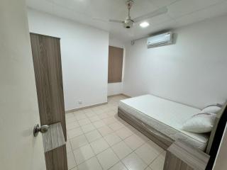 Journy B Holiday Inn Ekala - 6