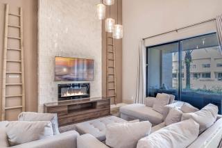 3 Bedroom 3.5 Bathroom Magic Village 7540 BD - 9