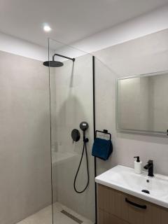 MaisonNova Deluxe 3 - 4