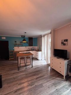 ZABRSKA l Studio 15 & 17 - 3