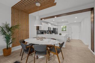 2 Bedroom 2 Bathroom Storey Lake 4751-205 CT - 4