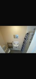 Hasland Place,Chesterfield-J29,Large 5 BR,Sleeps 8,Parking - 5