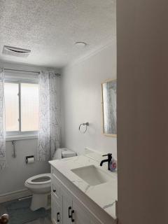 Private 3BR Suite family house - 7