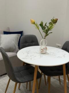 Paris and Eneas Studios - 2