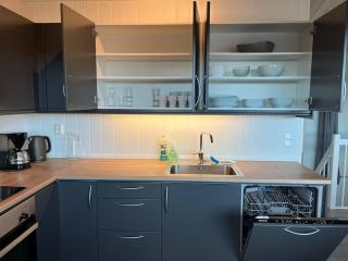 Luxury Cabin with Panoramic Views - 6