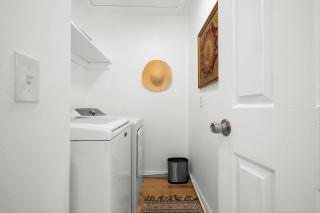 Crystal River Home - Near Scalloping - Pet-Friendly - Patio & Charcoal Grill - 2