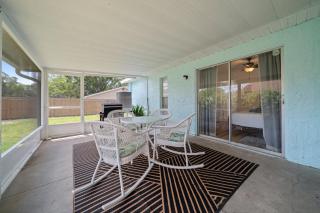 Crystal River Home - Near Scalloping - Pet-Friendly - Patio & Charcoal Grill - 6